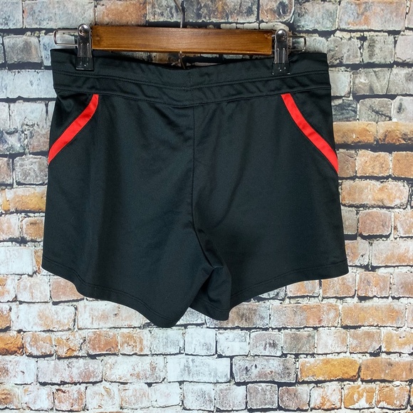 Nike Women Running Shorts - Picture 2 of 5